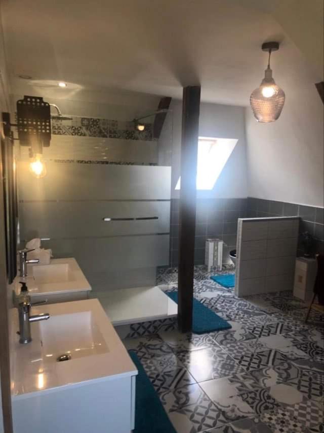 Manoir Melphil Bed & Breakfast Saint-Étienne-la-Thillaye Dış mekan fotoğraf